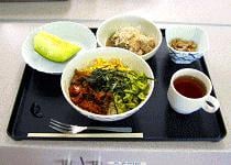 手作りの昼食
