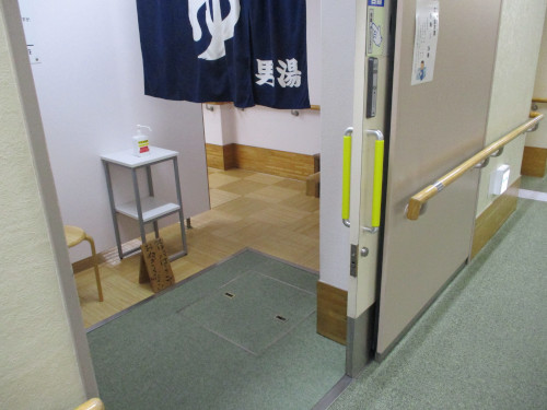 男湯の入口の写真